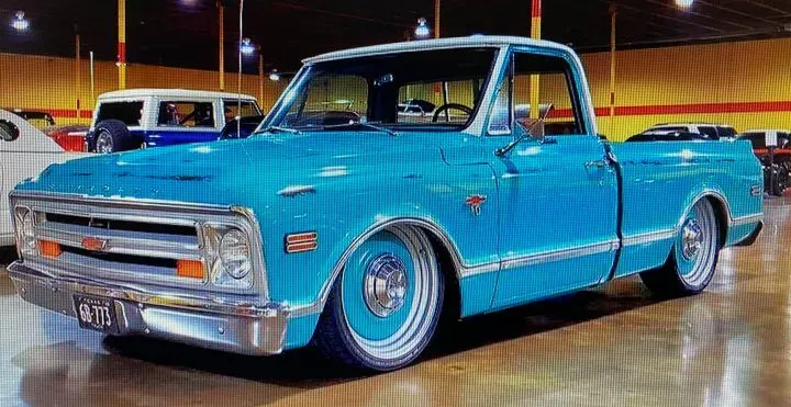 https://cdn.trust-mechanics.com/photos/JZoFiTqbyGMheLShiSQ3/3b444331-9719-49de-b01d-e2b55676a782_720x720