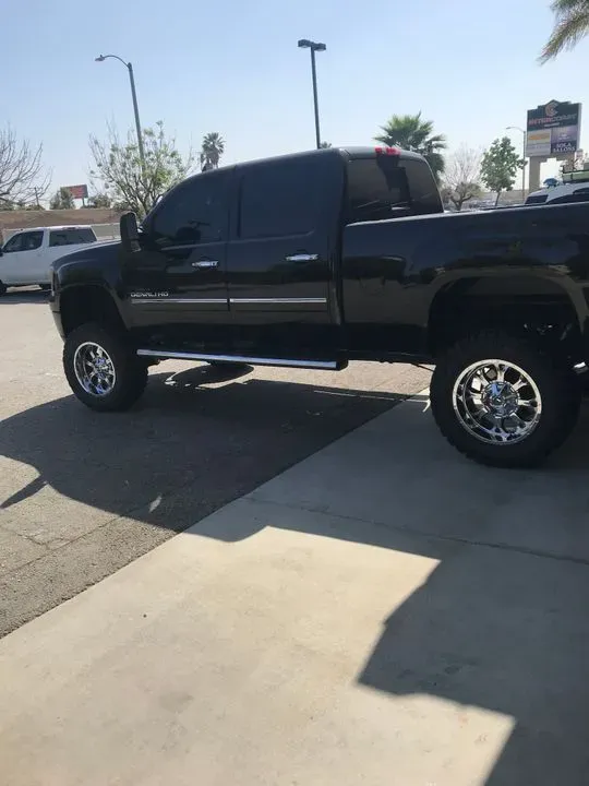 https://cdn.trust-mechanics.com/photos/Jc6MwNLOgDZFj4r7VZDS/126c1383-be26-4758-a3b8-08aed449c8de_720x720