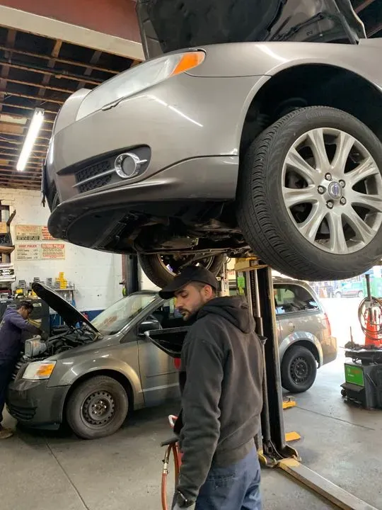 https://cdn.trust-mechanics.com/photos/JcNfnBOQVuEDjjKFCwXT/172467cd-42d7-41bc-b895-a11360c56ab6_720x720