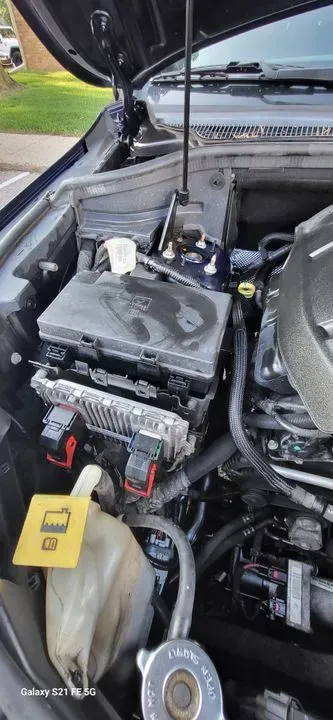 https://cdn.trust-mechanics.com/photos/JrQALQ7RjUml7UUDuemN/6f181517-8ca4-4afe-8e13-3843f55d7f6c_720x720