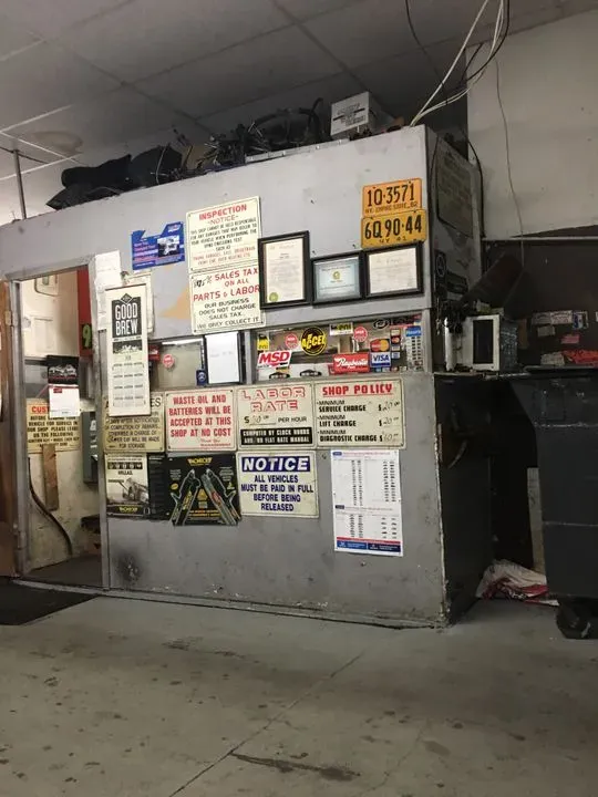 https://cdn.trust-mechanics.com/photos/Jsqg3wy4MYO6mbmNNRrQ/4fed1cd3-bbd7-4e99-88bd-debcee796bfa_720x720