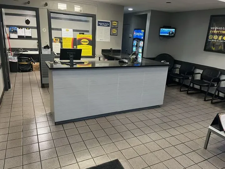 https://cdn.trust-mechanics.com/photos/K3YmZNFXZUTCEiXrCZzK/041e6a46-7a13-41d4-967f-5af16cf68c5a_720x720