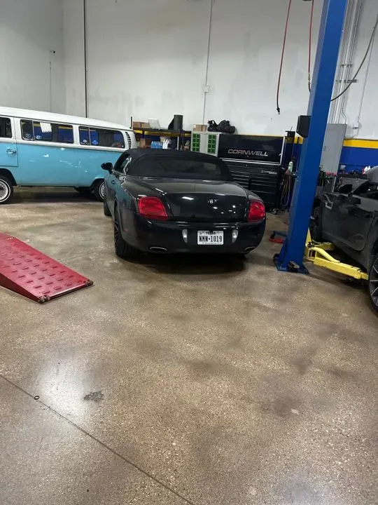 https://cdn.trust-mechanics.com/photos/KDMjL2rfCSq5obbXnxWi/6a51dd5c-15bb-48f7-bd78-9a980663324a_720x720