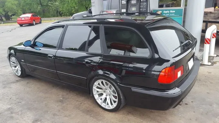 https://cdn.trust-mechanics.com/photos/KEzni8PxVFKzEkKHsOPi/71dcefc8-dd70-4a28-a6ee-243541803e3d_720x720