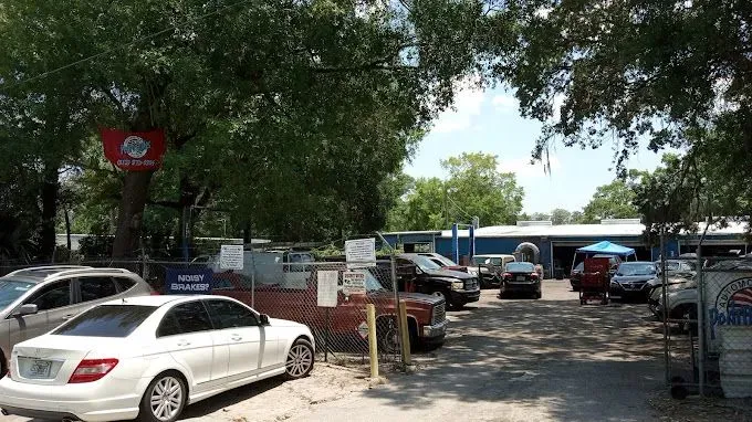 https://cdn.trust-mechanics.com/photos/KFPbqe1pn6Qj3M9vfZNJ/ee554c7b-e8c4-4c4b-a481-b60cb693f2a1_720x720