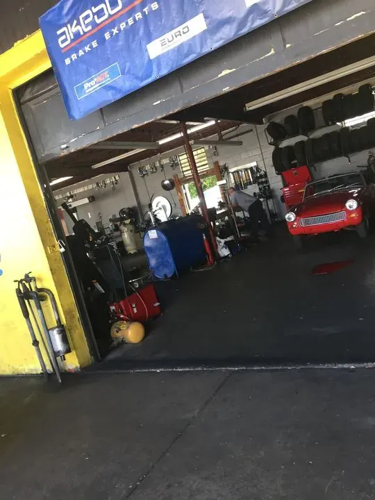 https://cdn.trust-mechanics.com/photos/KLRrSp8Ou7woG5Cqf0mU/95366315-779b-43a6-bcad-c7f7b68fdff1_720x720
