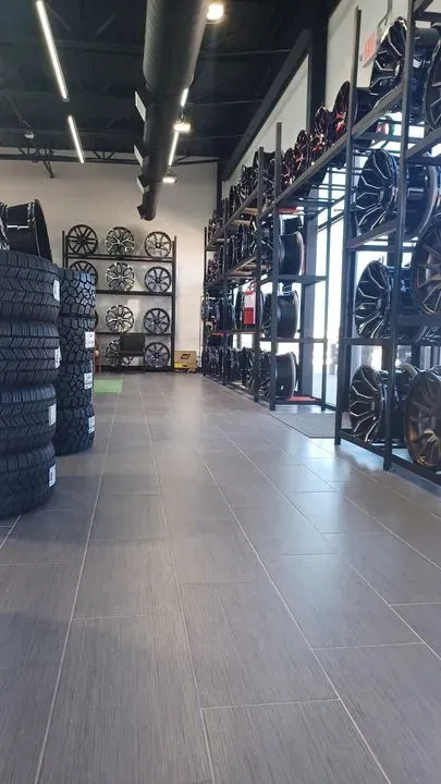 https://cdn.trust-mechanics.com/photos/KLZLh3BlLIjQKS8vMiKl/263a8f63-9a71-403e-b556-c1b0055e1aeb_720x720