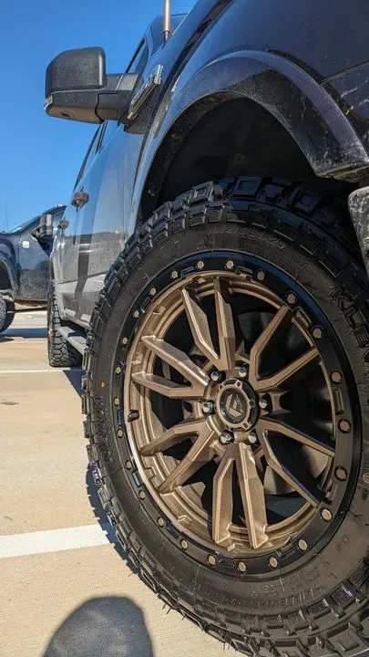 https://cdn.trust-mechanics.com/photos/KLZLh3BlLIjQKS8vMiKl/40e91ad9-c92f-4505-99f7-9ee6cf0731b6_720x720