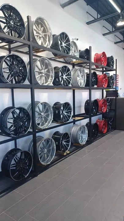 https://cdn.trust-mechanics.com/photos/KLZLh3BlLIjQKS8vMiKl/991ec570-526d-49d9-8871-2b46cce17625_720x720