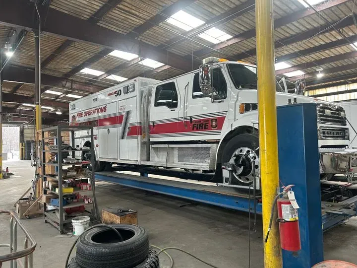 https://cdn.trust-mechanics.com/photos/Kwp2oaAKT1fql33sboqA/878db090-b9be-48ef-97d7-a6afcfe0ca27_720x720