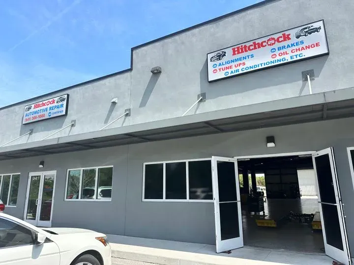 https://cdn.trust-mechanics.com/photos/KywtK0cShSPsf25kg2Ub/8fe9a690-7855-451b-a18b-d4b05db34d03_720x720