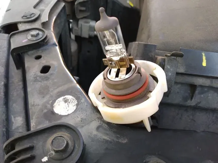https://cdn.trust-mechanics.com/photos/LAunKYFNAuBsQHdZfzii/580a03fd-5a5b-4df6-8bad-e2680707c439_720x720