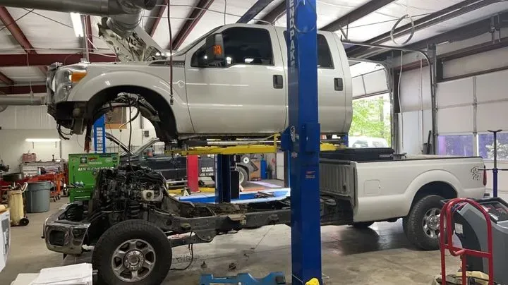 https://cdn.trust-mechanics.com/photos/LWydadOrTArtZSODlGcg/0138d806-b783-458e-b7f3-56ed722a4615_720x720