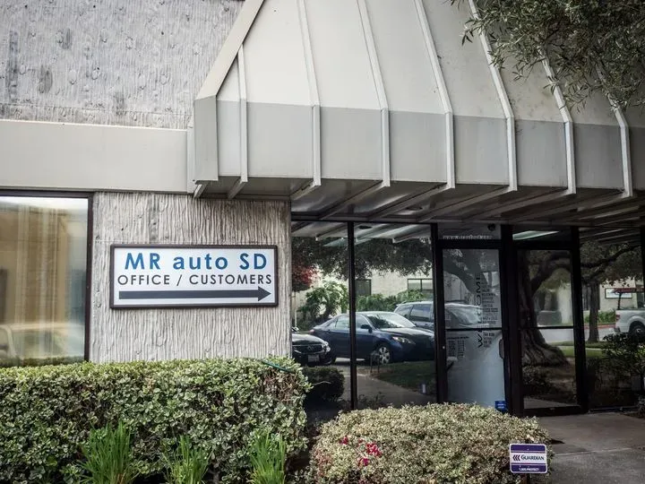 https://cdn.trust-mechanics.com/photos/LXmZkLVHcwar9iPFnhrj/e868b3a1-8795-4743-a18e-81c2450a88e9_720x720