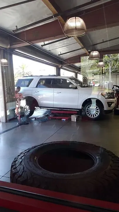https://cdn.trust-mechanics.com/photos/LYoU25n9418tLEDtoeFP/28f1d167-29ee-44a5-8d04-77812a9b41d7_720x720