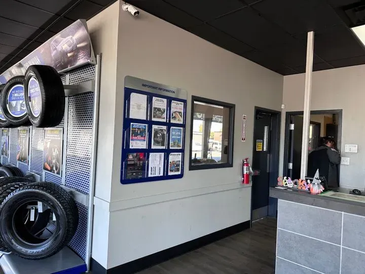 https://cdn.trust-mechanics.com/photos/LgBUba4Gr6s35aBRR8Vm/8428a213-9c0f-44af-9e38-7cbb91948887_720x720