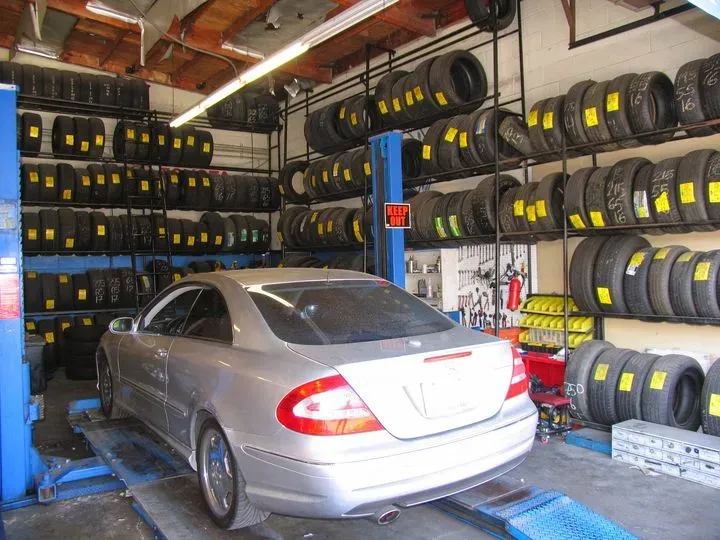 https://cdn.trust-mechanics.com/photos/LzS5RpFuITKc8H3pMEmb/7ce4b766-76df-49a1-bcaf-6de212b8bfcd_720x720