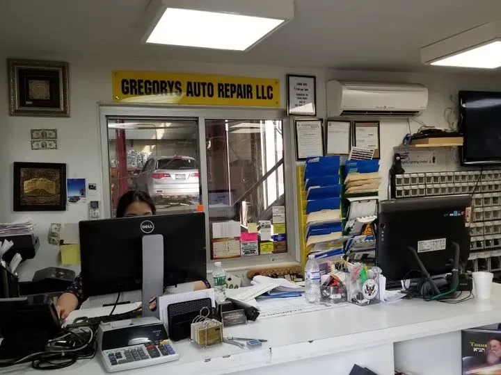 https://cdn.trust-mechanics.com/photos/M7kq6NMlPUOWa4sYxlZd/0ed0a9ac-2977-42e2-8052-92871b95a352_720x720
