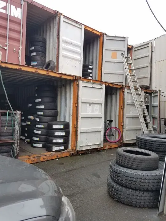 https://cdn.trust-mechanics.com/photos/MC4zpCB5TTGCMtGXruzT/9d6063bc-60c9-4045-9431-1e11ab39456c_720x720