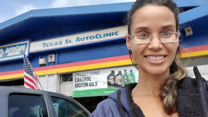 https://cdn.trust-mechanics.com/photos/MNWr3wELg5bk5VIGXsgP/e15b147b-1c68-448b-89a4-c4b23197f290_720x720
