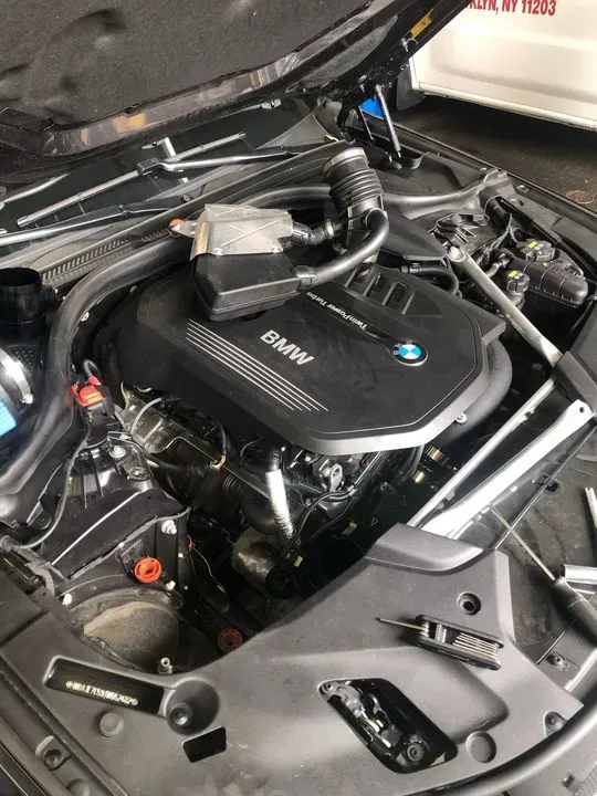 https://cdn.trust-mechanics.com/photos/MUH265ggHnpuULSzxmKA/4a02d98c-fd18-46f3-83ab-d89057dd1f52_720x720