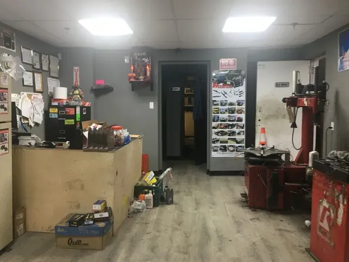https://cdn.trust-mechanics.com/photos/MZrbcJRVeJHwOrK34oTK/04c85630-c00f-40f3-a105-1e764575f7cc_720x720