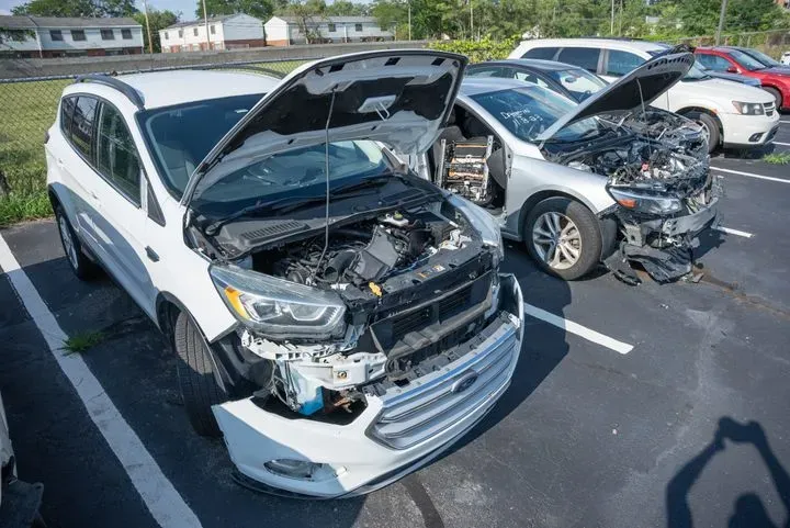 https://cdn.trust-mechanics.com/photos/Mg6vfqmfdkrURFNlglkO/e173bc41-b696-4d0f-b98e-3453e3beb35d_720x720