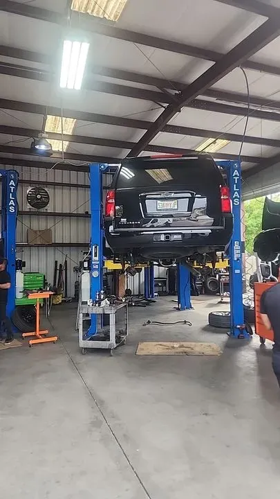 https://cdn.trust-mechanics.com/photos/MiM6Y89lcuuAs9iTTVtS/1ad14ed3-4c85-4f7d-a76a-0dca91bcd191_720x720