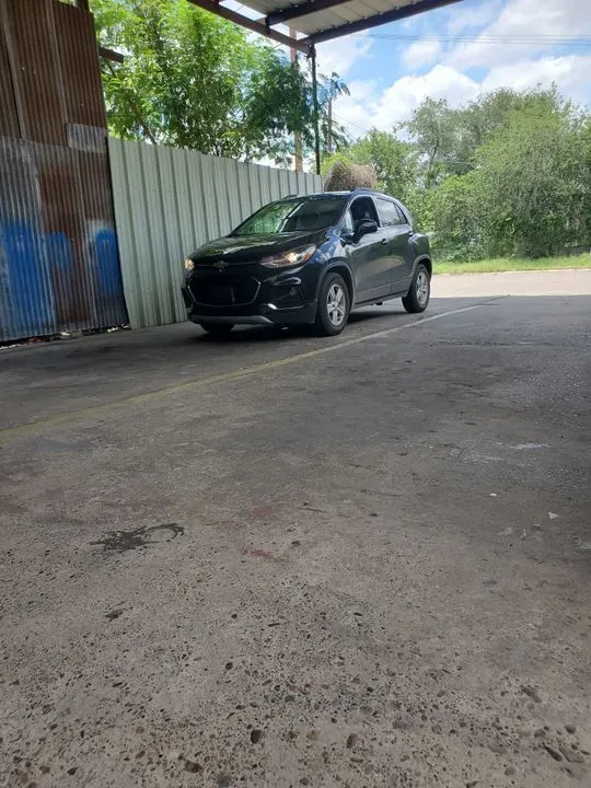 https://cdn.trust-mechanics.com/photos/MyhTvJVuQ3Q4tsE8VphU/2818029e-6fc5-4fdc-84be-69bd982d245f_720x720