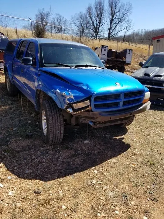 https://cdn.trust-mechanics.com/photos/N64pesiVH98fezINs2BI/eb8ddc3b-2e86-4ac6-9e50-ce3e61a969a6_720x720