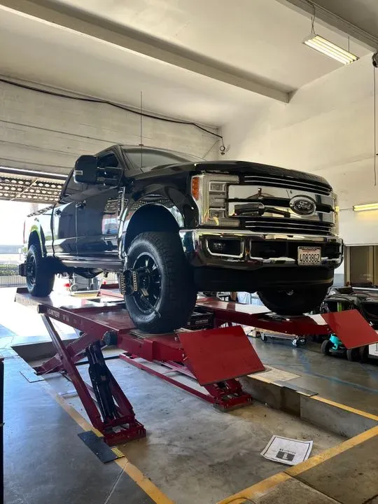 https://cdn.trust-mechanics.com/photos/NDFd9hCtjUgcZLXAHw9X/d442c175-9326-4a09-be54-20ddcbe0e75a_720x720