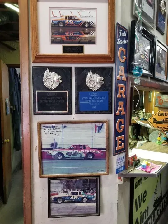 https://cdn.trust-mechanics.com/photos/NJwJCYeaUrtrcL4pNoAk/af7e4daa-8f38-4c1b-9246-b9cbb6ac6e10_720x720