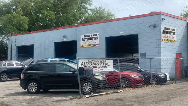 https://cdn.trust-mechanics.com/photos/NNsj81Iq3fDjyLUTetbY/a6a3c7f9-c28f-45b4-b9f6-8092fd2e9b07_720x720