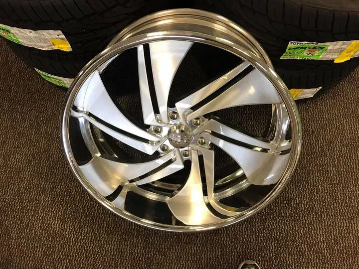 https://cdn.trust-mechanics.com/photos/NQBPStAyxU76GBYFI0es/0e907d80-73df-4a7d-a3a9-479769b6fc55_720x720