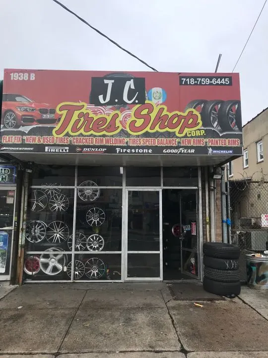 https://cdn.trust-mechanics.com/photos/NtzHx3WOU7upqaSM7g3I/69ff754b-7a80-4221-8ab7-fcc484301761_720x720