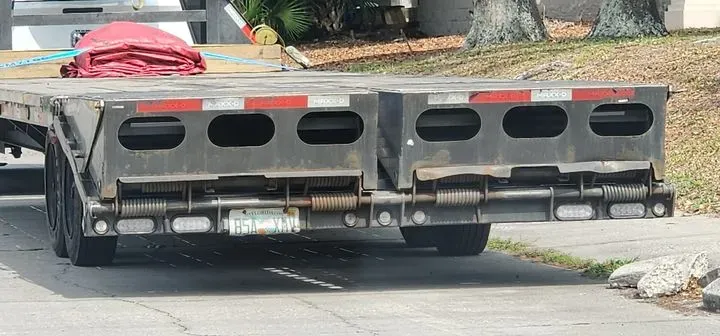 https://cdn.trust-mechanics.com/photos/NzSBzVugQBLwo83aZrCw/2f86b621-0b30-4957-965a-100f739ee5a8_720x720