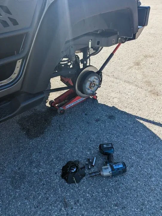 https://cdn.trust-mechanics.com/photos/O1entKFEwnwhNiGmPU7T/4d57c817-45f5-4d80-bd9d-ed750cbd2db0_720x720