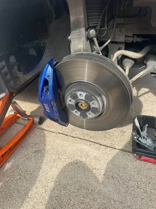 https://cdn.trust-mechanics.com/photos/O8dT68bGy9MBM4IrWOAf/ac20736f-9825-42c6-a380-6c09ad735b54_720x720