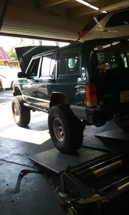 https://cdn.trust-mechanics.com/photos/O8yxJE3N6YQEq1ykm8kL/f8fd358f-5603-4395-bb15-1b1215fee0f4_720x720