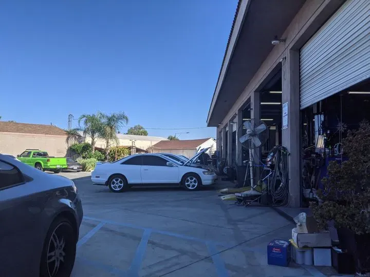https://cdn.trust-mechanics.com/photos/OG72gOyex6cD1Q5Jt5EK/88a194d8-a34a-45fe-ad97-36a81811d360_720x720