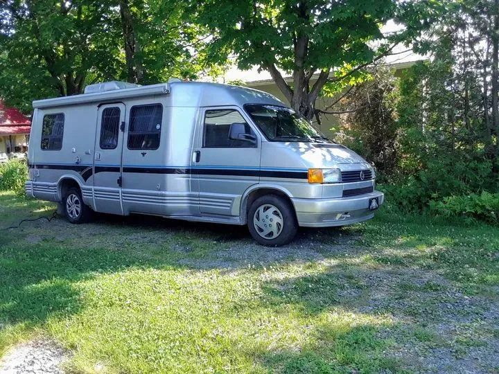https://cdn.trust-mechanics.com/photos/OR0vHeiIUlf2SIOgfpW0/b6f2d0bf-8e93-43e9-b502-88a959e140f4_720x720