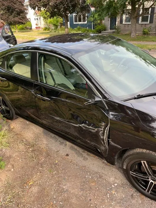 https://cdn.trust-mechanics.com/photos/Oc5xP9JxXcBh2XIRyt29/f64c01fd-84dc-480a-9ec7-7fec6fde2734_720x720