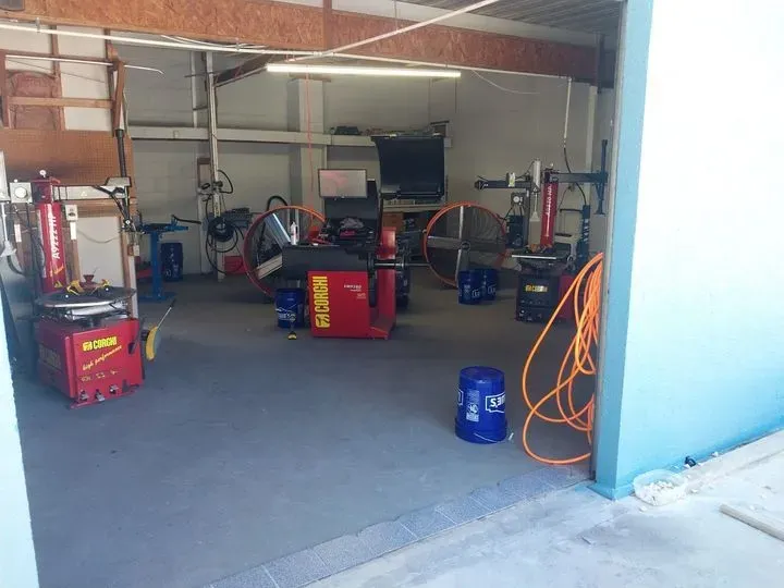 https://cdn.trust-mechanics.com/photos/Od4XKRBnyjTrRvTipvgb/9664fe1f-784f-44e0-96ed-145644e16783_720x720