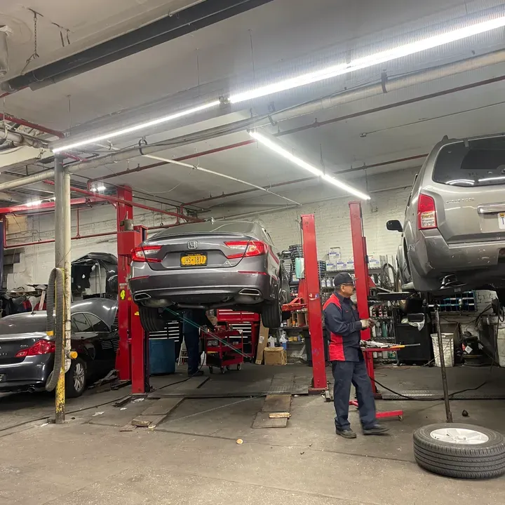 https://cdn.trust-mechanics.com/photos/OkE6U76ydiEcbIdQevpL/49532bfa-742d-4333-b287-d018f1c65f9c_720x720