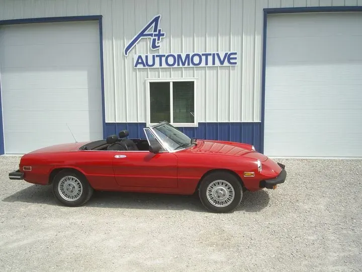 https://cdn.trust-mechanics.com/photos/OysCKAmqB8PhfOD7v7rT/04feb962-ceb1-4c97-9747-9c86f4561288_720x720