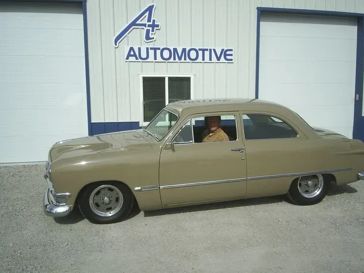 https://cdn.trust-mechanics.com/photos/OysCKAmqB8PhfOD7v7rT/305f24af-4b01-49c5-ba5f-6313614cebb5_720x720