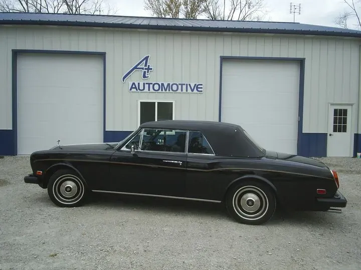https://cdn.trust-mechanics.com/photos/OysCKAmqB8PhfOD7v7rT/e034e106-a395-42ca-a48d-0182e840f62e_720x720