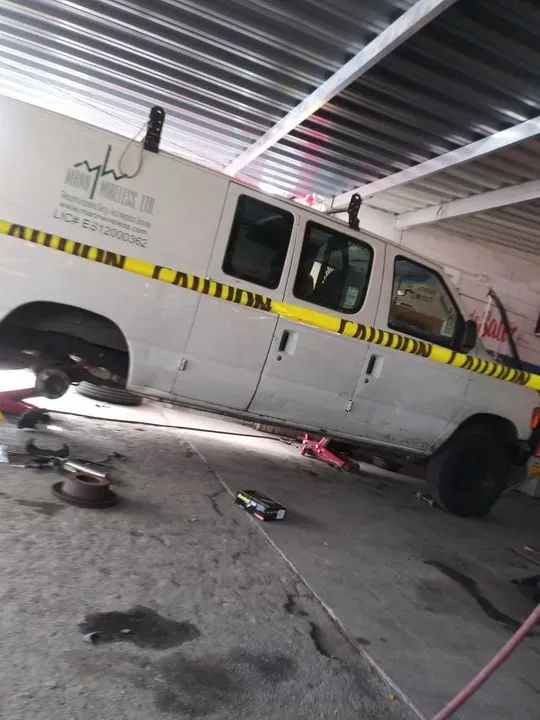 https://cdn.trust-mechanics.com/photos/P2OC2YUEeCTyMww4TWYR/6c69164b-1fe1-405e-b571-68c9888f1736_720x720