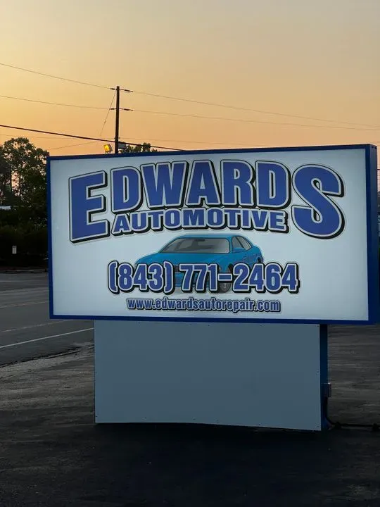https://cdn.trust-mechanics.com/photos/P5RsWnvV9uokzp9pSeEu/038f6d49-de16-4d08-bf20-646fee739652_720x720