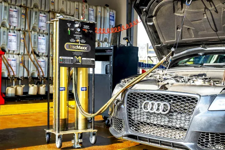 https://cdn.trust-mechanics.com/photos/PKBUlq1JJJUYq6ucsxbv/83c606fb-7688-42bd-98a1-261c5676d6f4_720x720